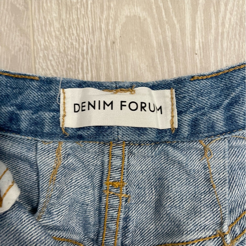 Denim Forum High-Rise Light Blue Distressed Jeans - Picture 12 of 15